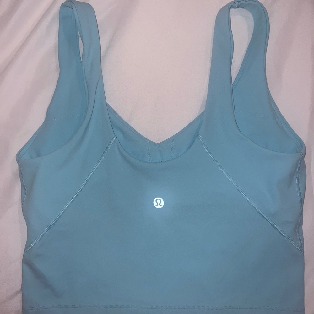 Align crop tank